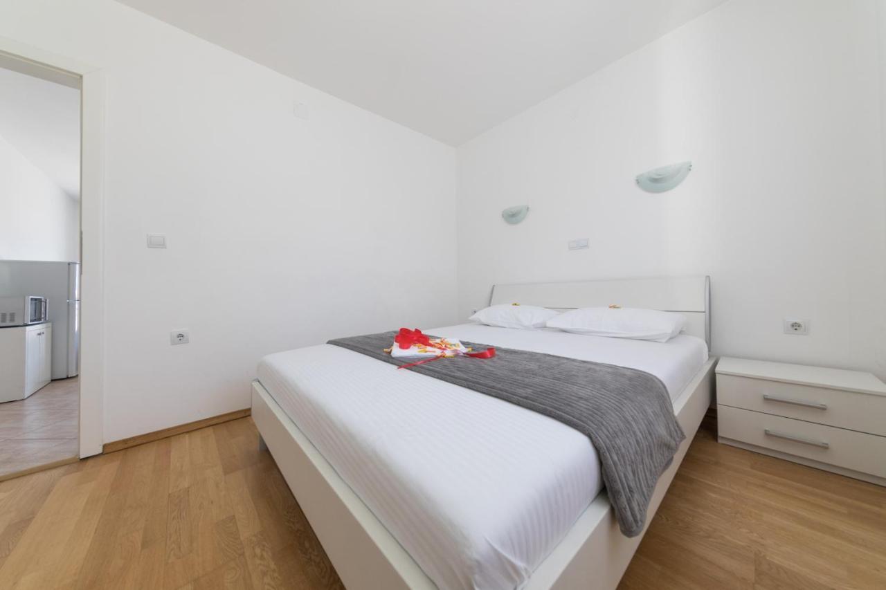 טיווט Apartments Tamaris מראה חיצוני תמונה